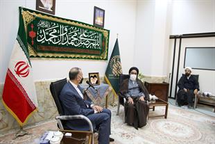 دیدار وزیر امور خارجه با حضرت آیت الله سعیدی تولیت حرم حضرت معصومه«س»