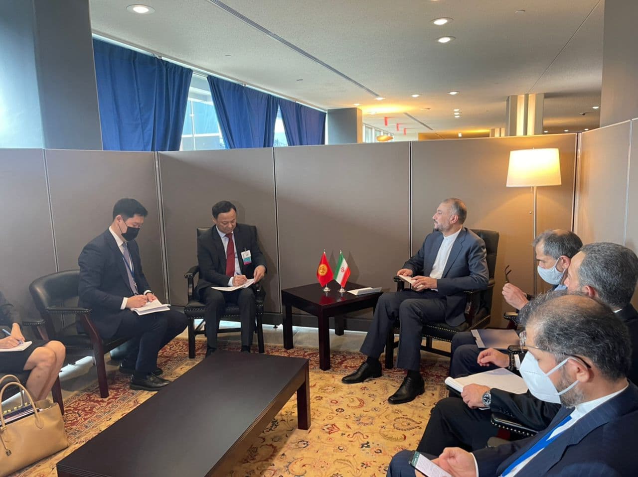 ملاقات وزیر خارجه با همتای قرقیزی در نیویورک